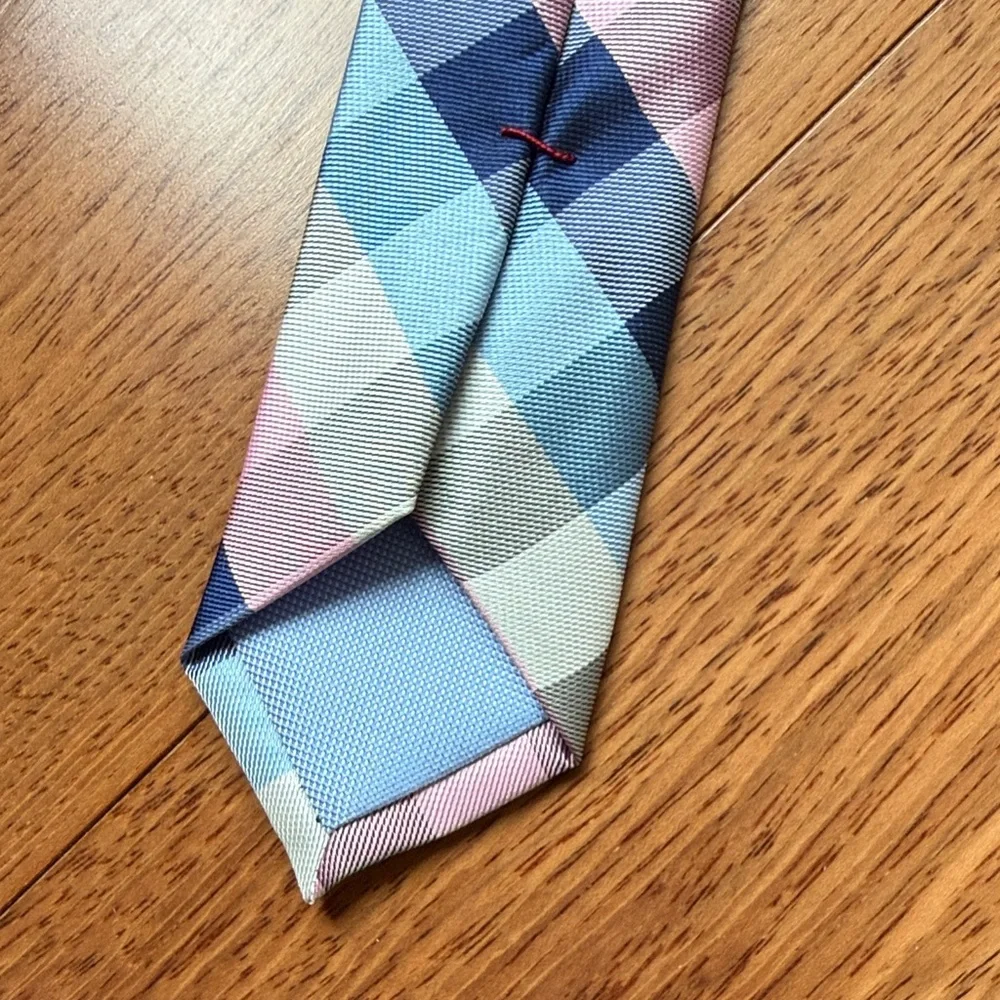 Tommy Hilfiger boys Plaid Tie